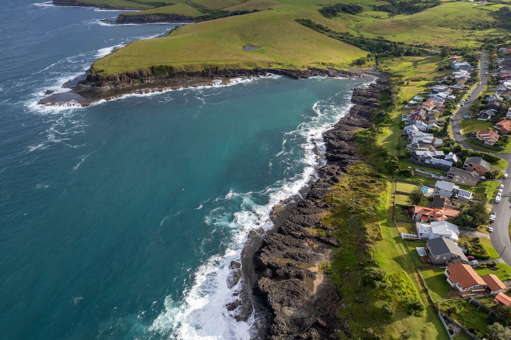 Kiama Cliff Retreat South Coast Holidays Holiday Homes Wollongong